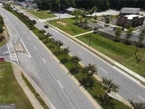 $365,000 | 2584 Loganville Highway, Grayson, GA 30017