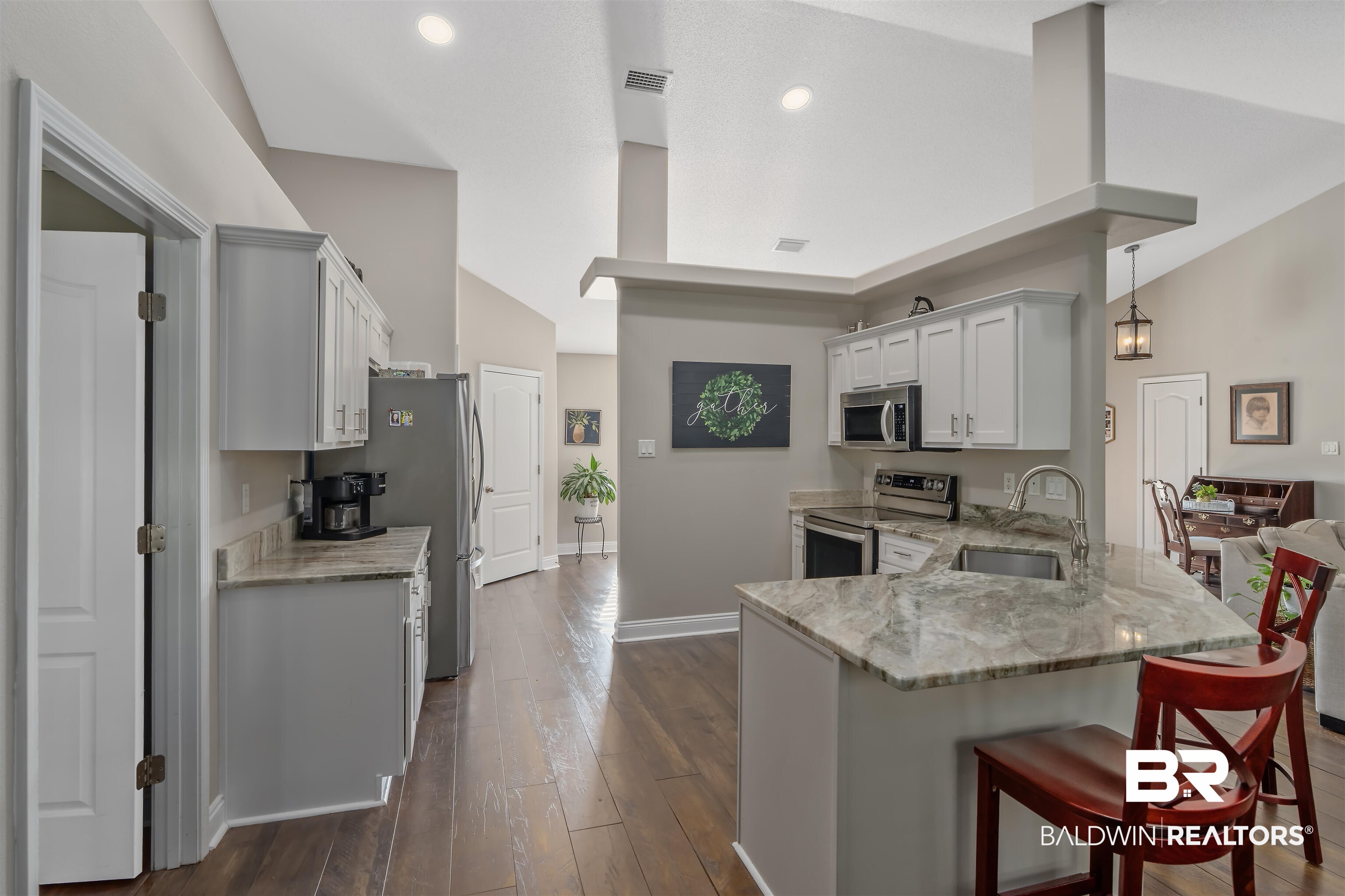 123 Normandy Street Fairhope, AL 36532 - Photo 7 of 21 Kitchen