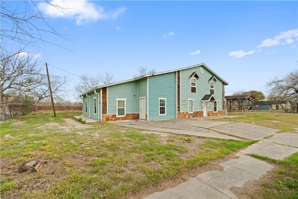 $1,000 | 1616 Marshall Street, Unit A, Corpus Christi, TX 78409