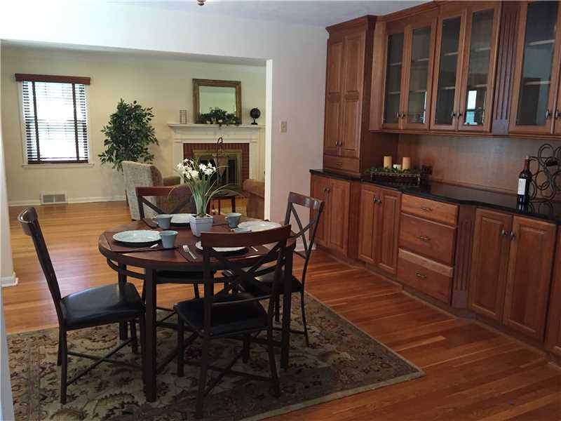 150 Ridgeview Drive Beaver, PA 15009 - Photo 9 of 25 Dining Room.