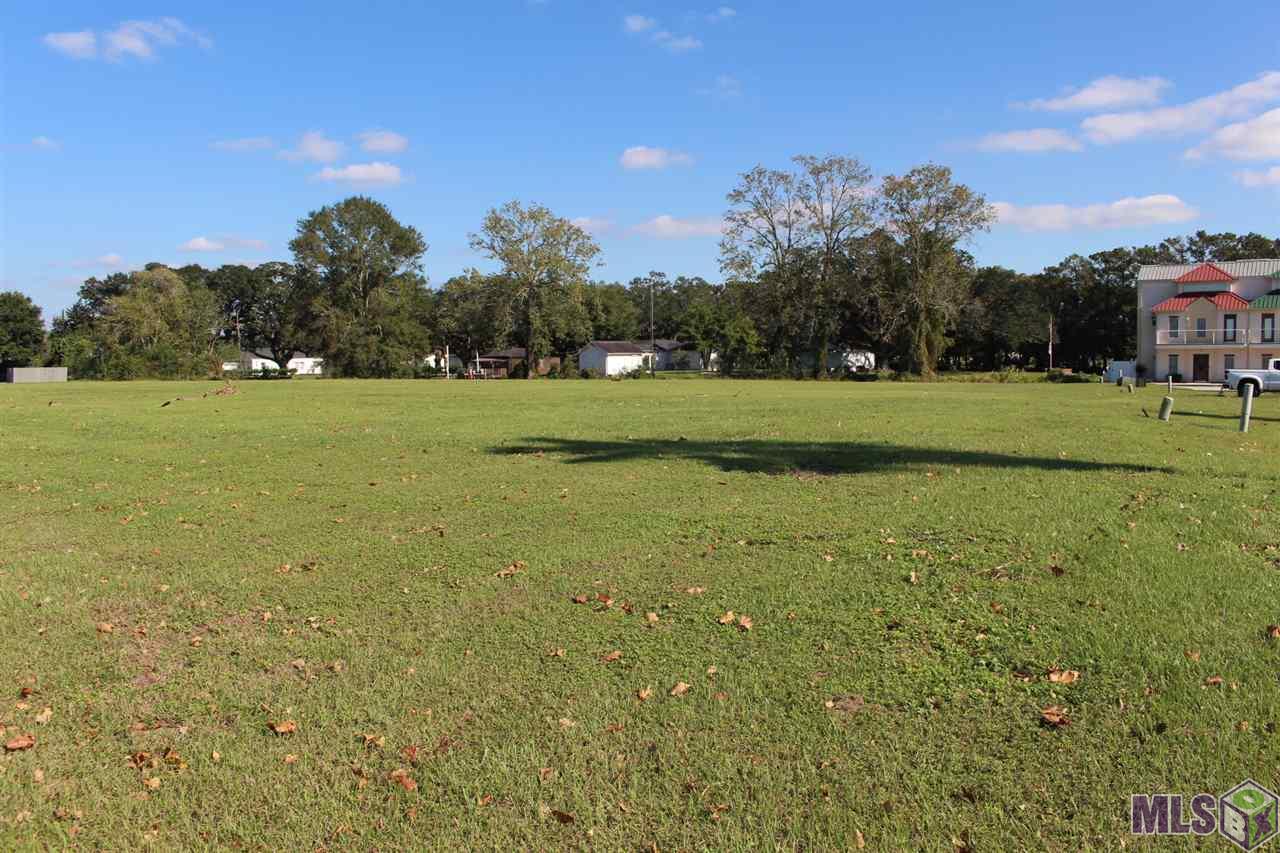 3019 Barrow Street Houma, LA 70360 - Photo 2 of 15 3019 Barrow