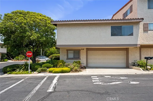 $4,850 | 28100 Ridgefern Court, Unit 48, Rancho Palos Verdes, CA 90275