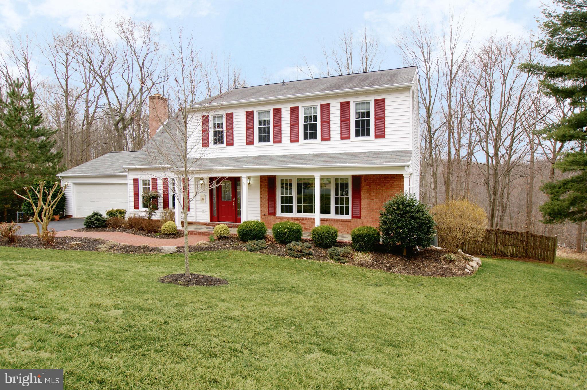 7804 Cliffside Court Springfield, VA 22153 - Photo 2 of 30 Professionally landscaped HOME