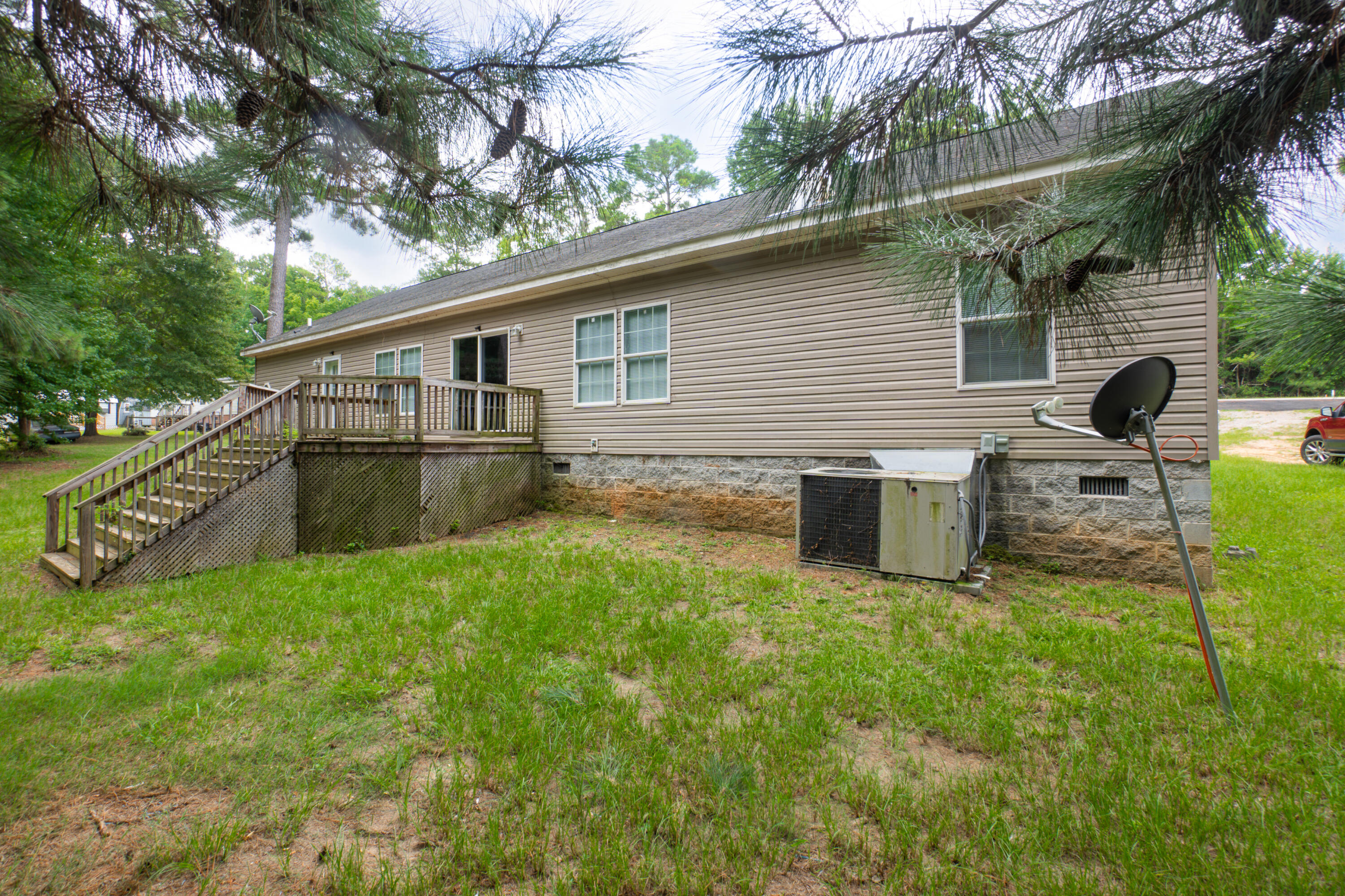 6195 Fish Road Dalzell, SC 29040 - Photo 3 of 32 DSC00048-HDR