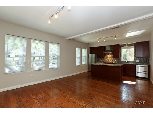 1624 West Grace Street, Unit 1 Chicago, IL 60613 - Photo 6 of 22