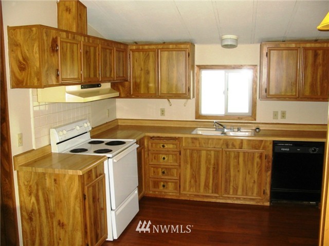 1245 Bradley Road, Unit 24 Lynden, WA 98264 - Photo 10 of 14 Gallery Image 10