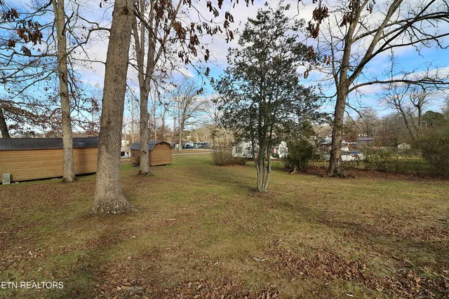 $385,000 | 202 Chester Avenue, Oneida, TN 37841