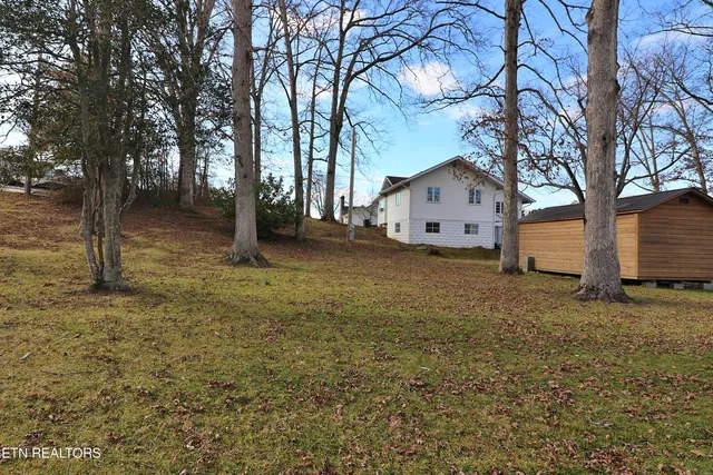 $385,000 | 202 Chester Avenue, Oneida, TN 37841