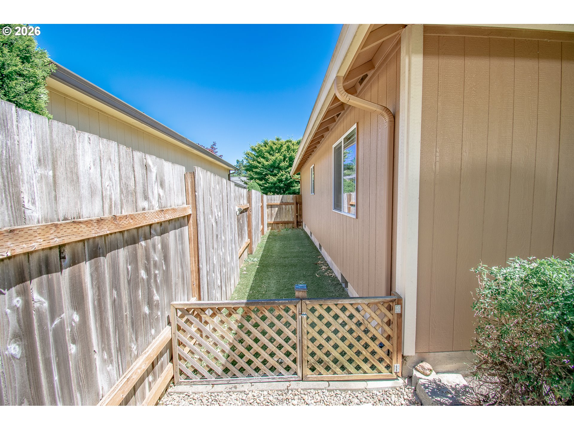 196 Buttercup Loop Cottage Grove, OR 97424 - Photo 25 of 44 Gallery Image 25