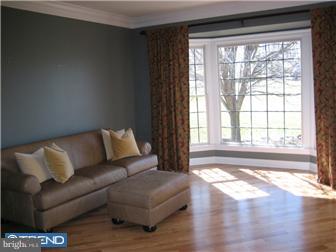 1011 Ridgehaven Road West Chester, PA 19382 - Photo 2 of 12 Living Room