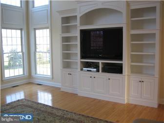 1011 Ridgehaven Road West Chester, PA 19382 - Photo 6 of 12 Family Room