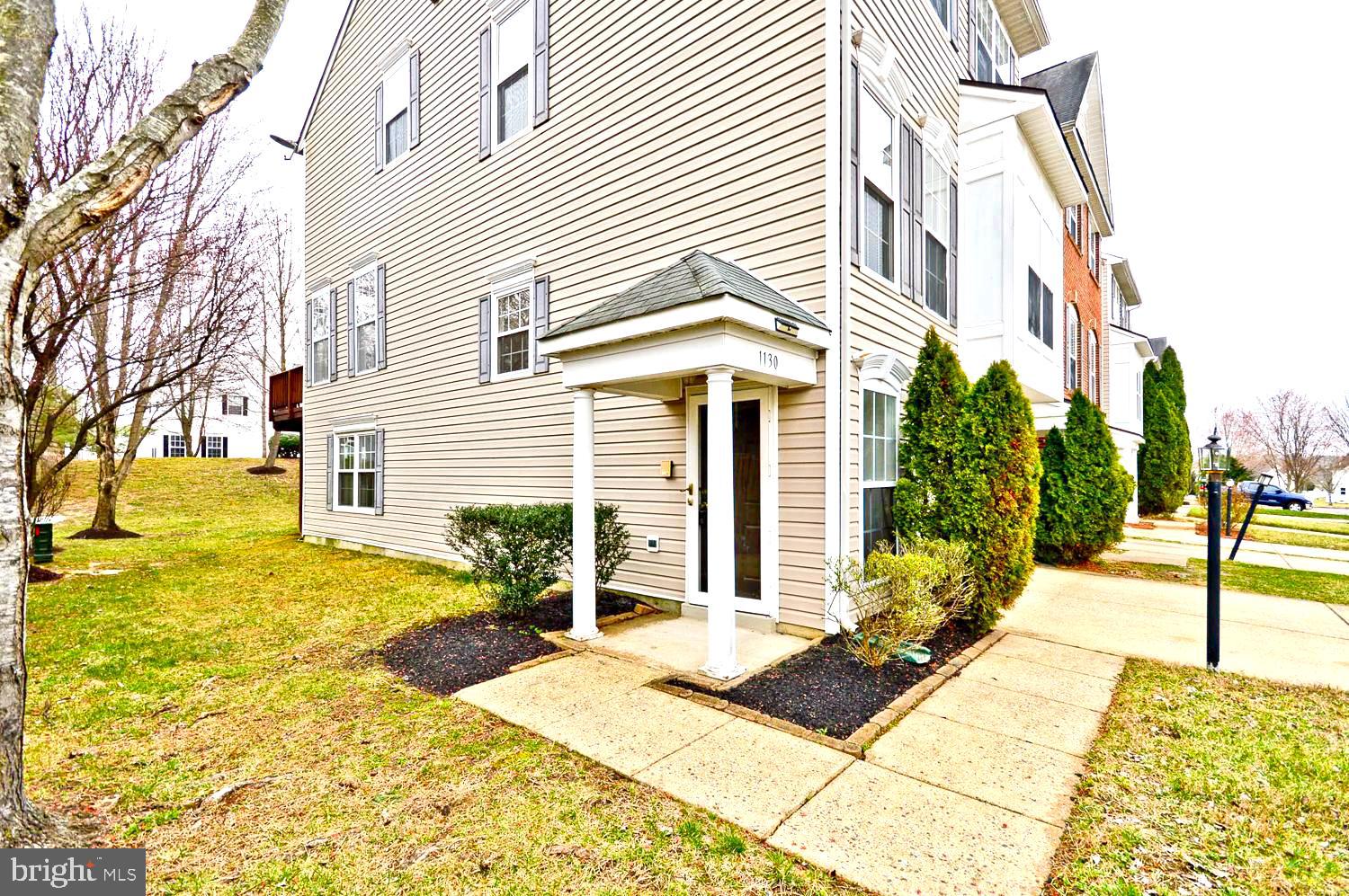 1130 Ring Bill Loop Upper Marlboro, MD 20774 - Photo 3 of 40