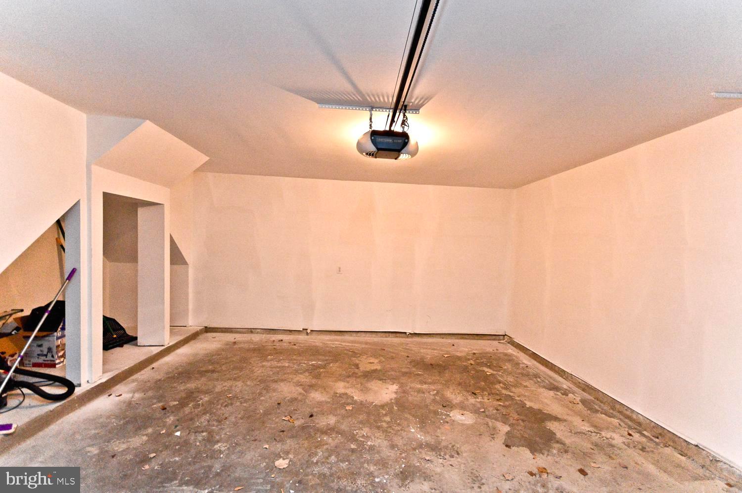 1130 Ring Bill Loop Upper Marlboro, MD 20774 - Photo 37 of 40