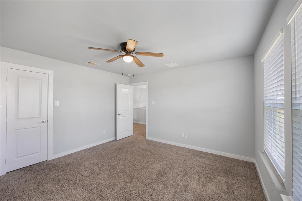 12616 Metz Road Sanger, TX 76266 - Photo 18 of 26 an empty room