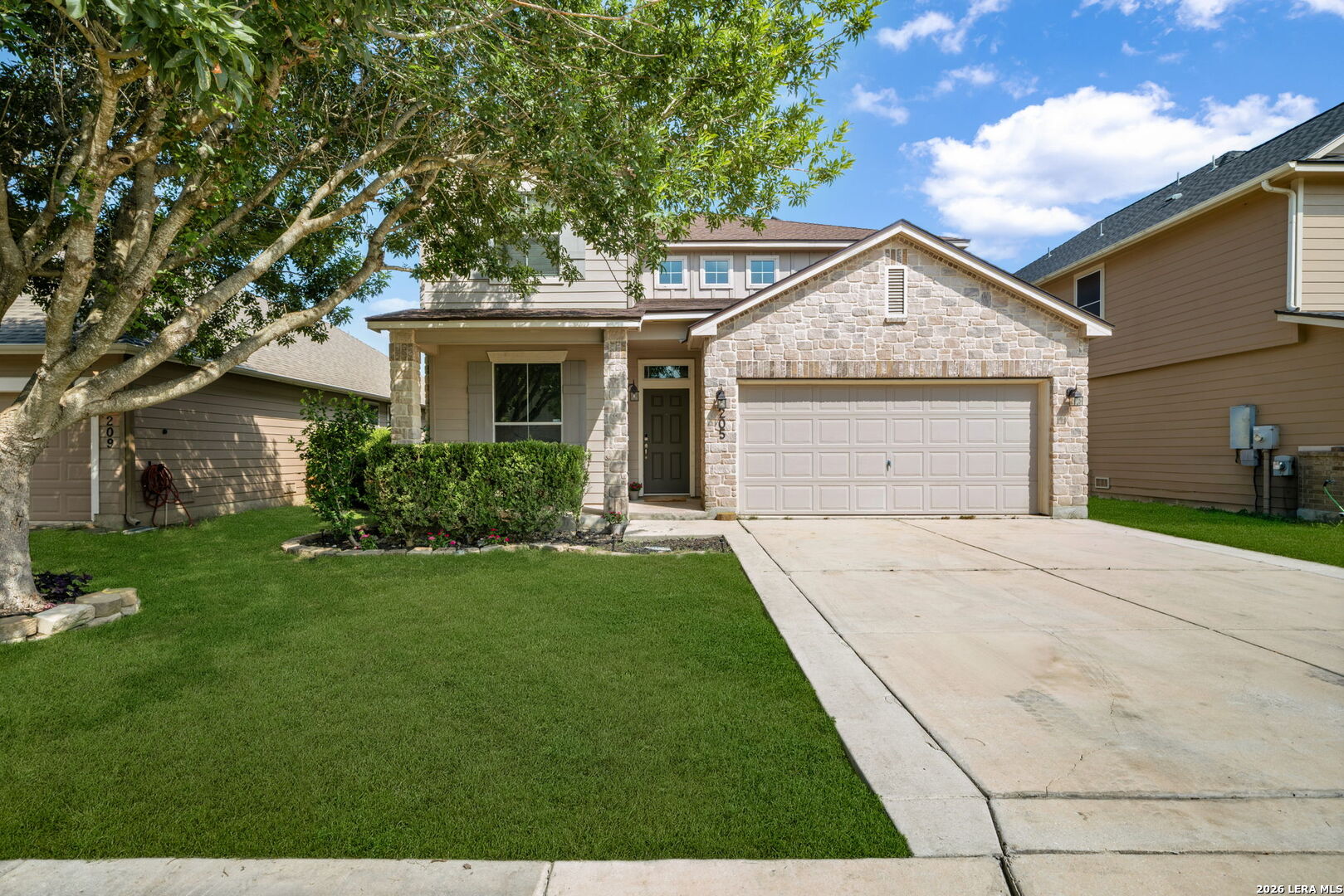 205 Ranch House Road Cibolo, TX 78108 - Photo 2 of 22
