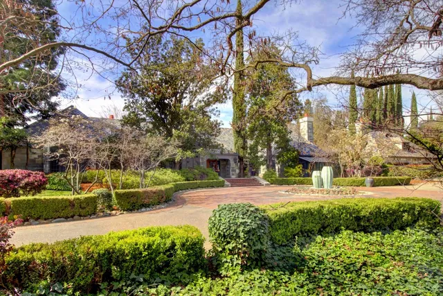 $3,400,000 | 2400 East Tiffany Lane, Sacramento, CA 95827