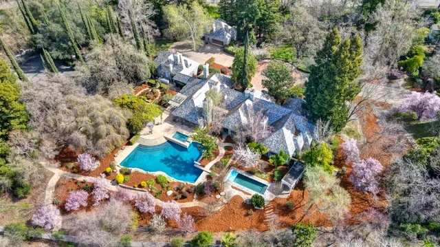 $3,400,000 | 2400 East Tiffany Lane, Sacramento, CA 95827