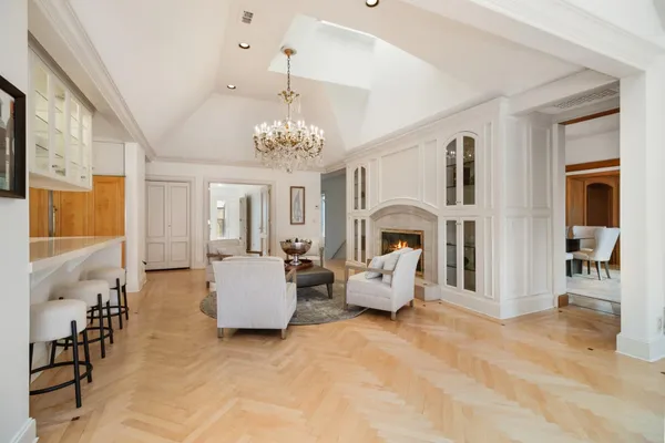 $3,400,000 | 2400 East Tiffany Lane, Sacramento, CA 95827