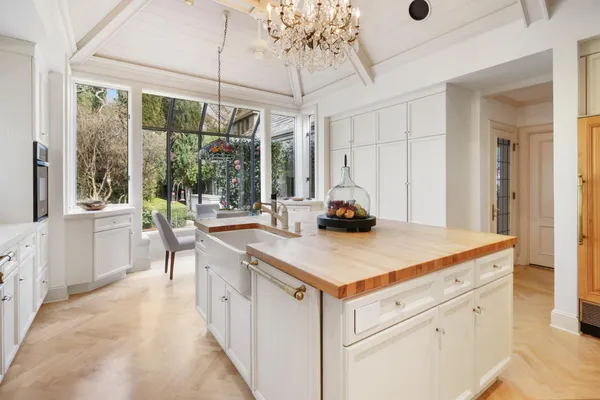 $3,400,000 | 2400 East Tiffany Lane, Sacramento, CA 95827