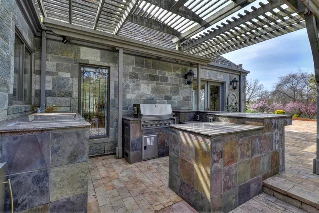 $3,400,000 | 2400 East Tiffany Lane, Sacramento, CA 95827