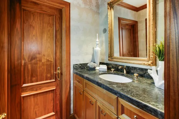 $3,400,000 | 2400 East Tiffany Lane, Sacramento, CA 95827