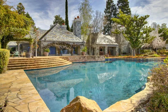 $3,400,000 | 2400 East Tiffany Lane, Sacramento, CA 95827