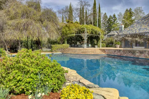 $3,400,000 | 2400 East Tiffany Lane, Sacramento, CA 95827