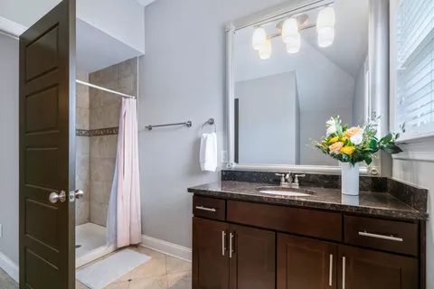 $885,000 | 1711 14th Avenue South, Nashville, TN 37212