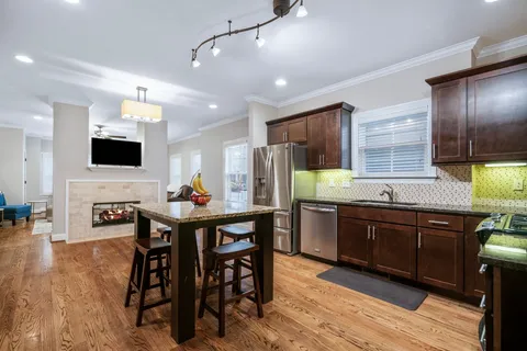$885,000 | 1711 14th Avenue South, Nashville, TN 37212