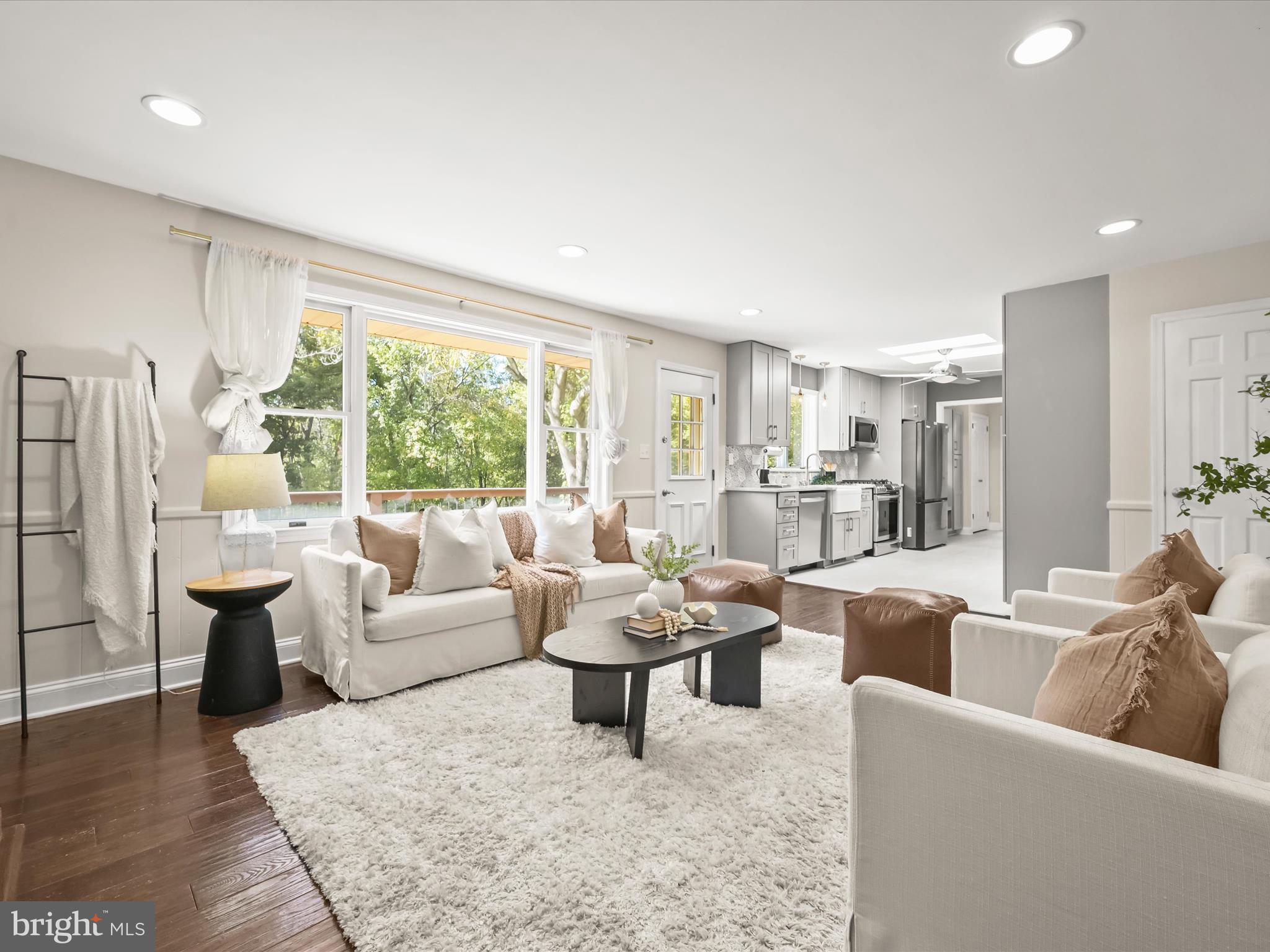 3900 Falls Run Road Randallstown, MD 21133 - Photo 21 of 58 Family Room