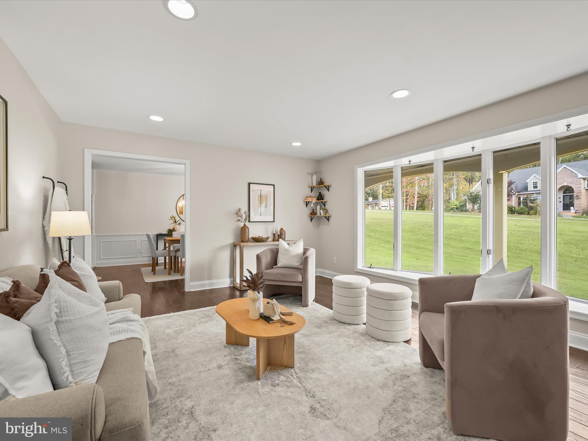 3900 Falls Run Road Randallstown, MD 21133 - Photo 5 of 58 Living Room