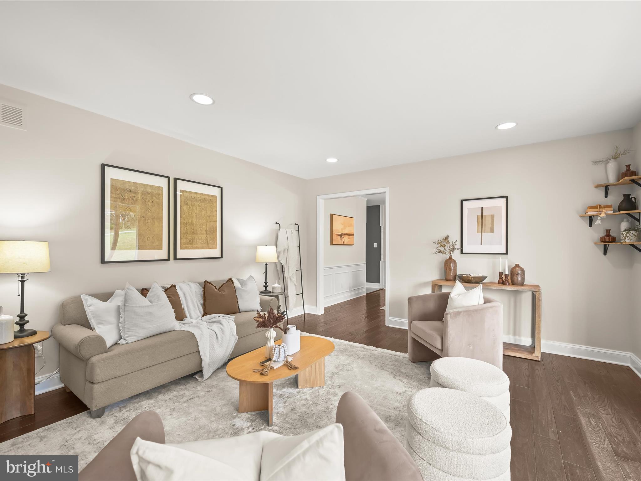 3900 Falls Run Road Randallstown, MD 21133 - Photo 6 of 58 Living Room