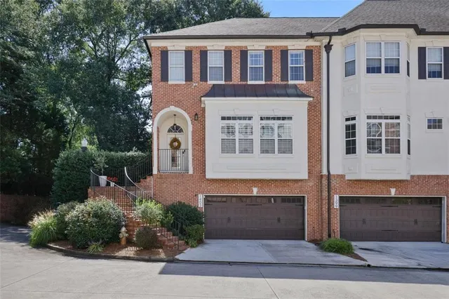 $825,000 | 1403 Towne Estates Drive Northeast, Brookhaven, GA 30319