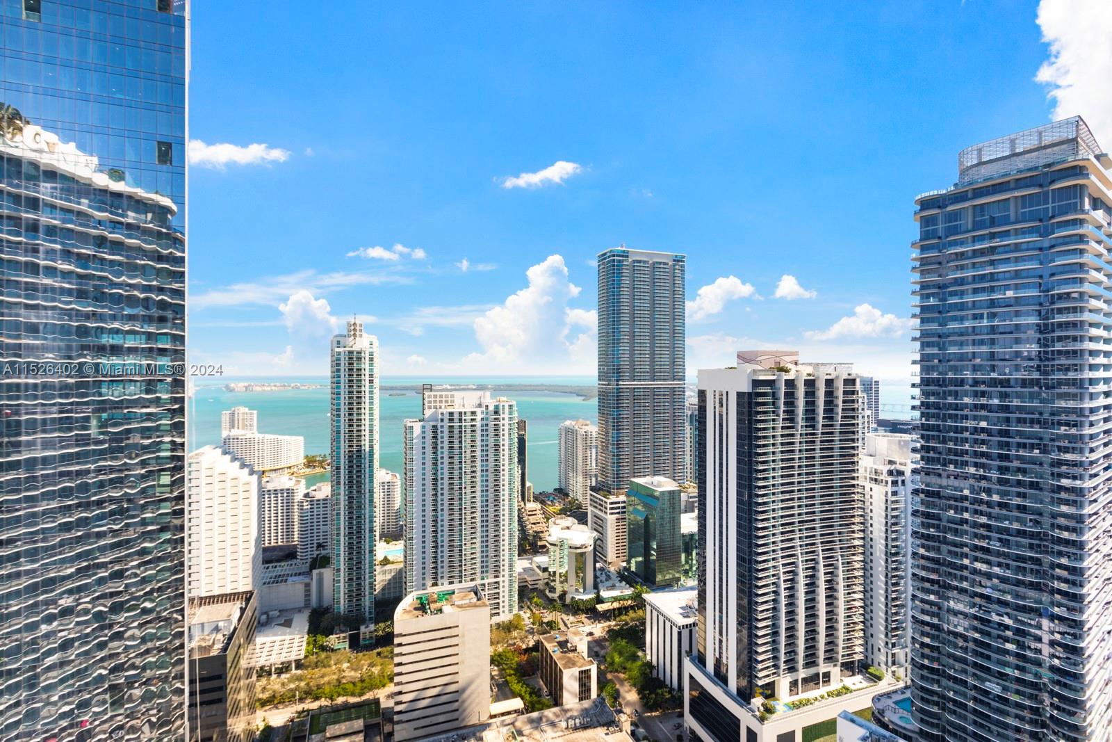 45 Southwest 9th Street, Unit PH4801 Miami, FL 33130 - Photo 12 of 41 a view of balcony and patio