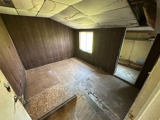 $77,000 | 807 County Road 6, Renville, MN 56284