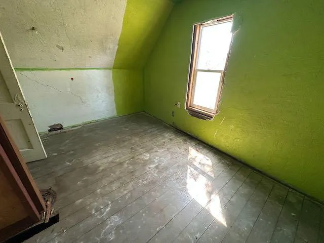 $77,000 | 807 County Road 6, Renville, MN 56284