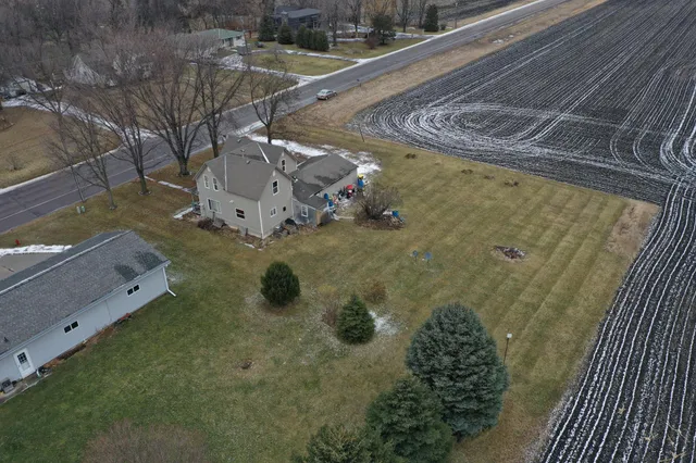 $77,000 | 807 County Road 6, Renville, MN 56284