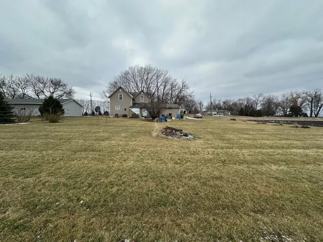 $77,000 | 807 County Road 6, Renville, MN 56284