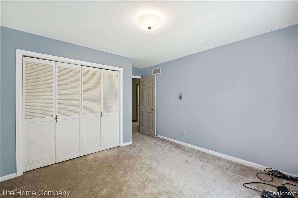 13890 Island Lake Road Chelsea, MI 48118 - Photo 18 of 66 Gallery Image 18