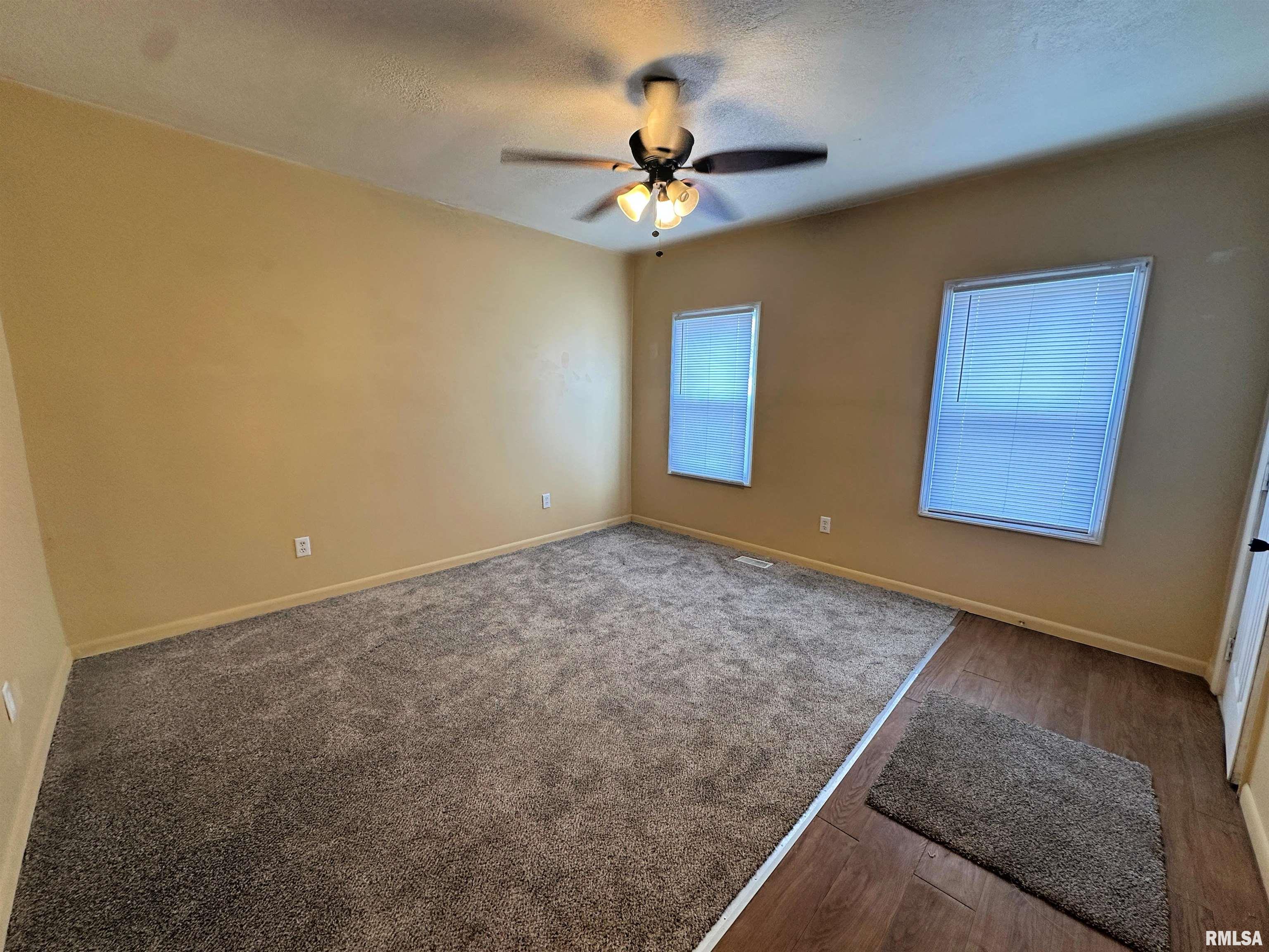 1622 East Miller Street Springfield, IL 62702 - Photo 2 of 8