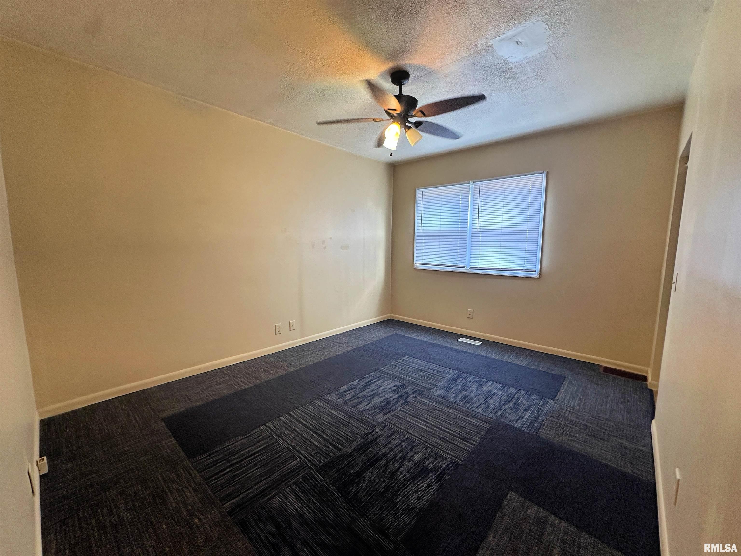 1622 East Miller Street Springfield, IL 62702 - Photo 5 of 8