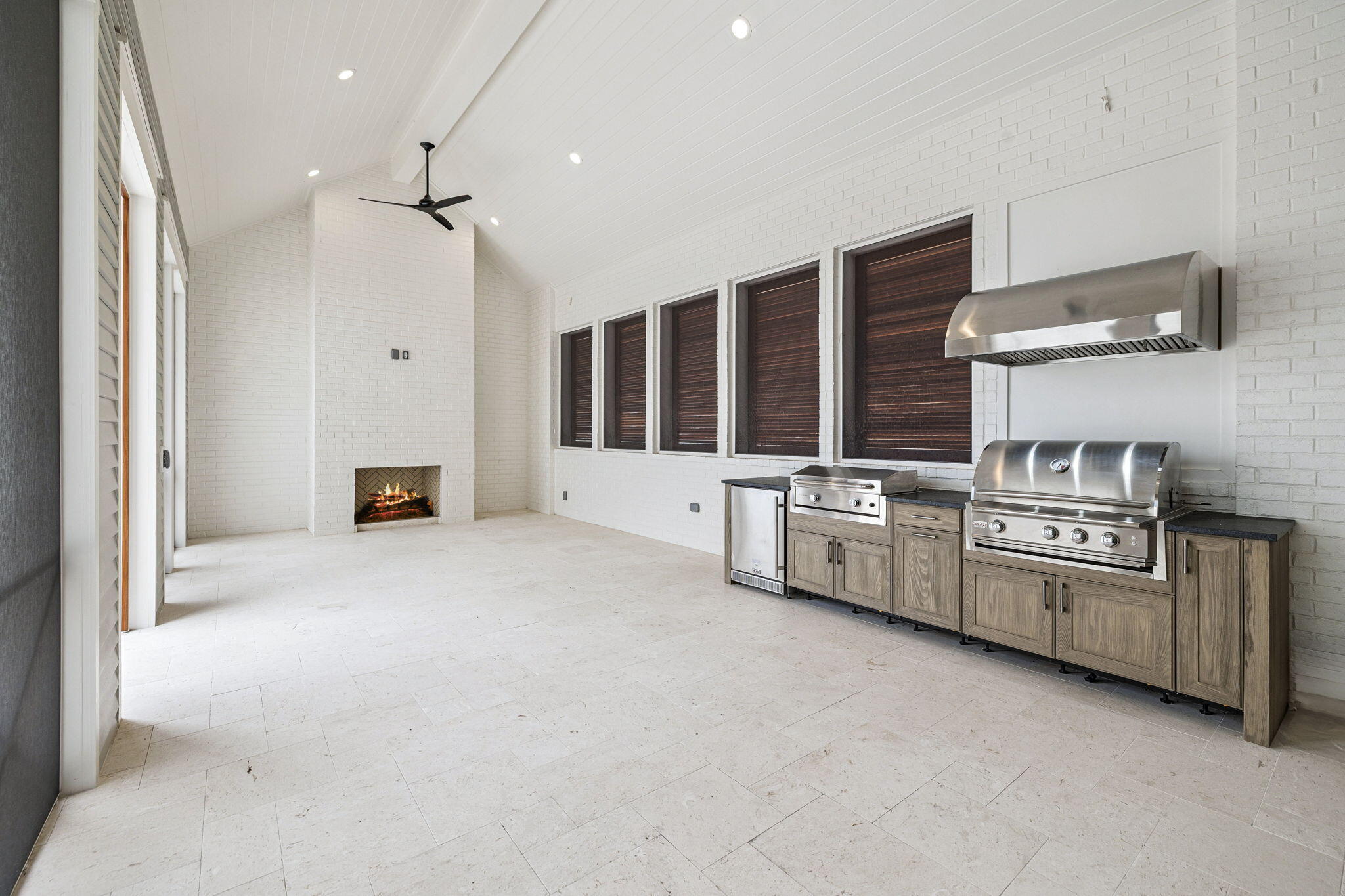 970 Windsong Dr Inlet Beach Inlet Beach, FL 32461 - Photo 22 of 78 a kitchen with stainless steel appliances a stove a sink and a refrigerator