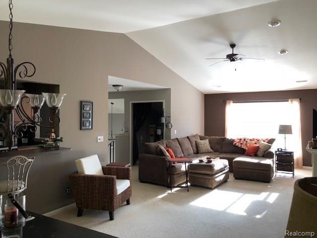 1760 Flagstone Circle Rochester, MI 48307 - Photo 2 of 11