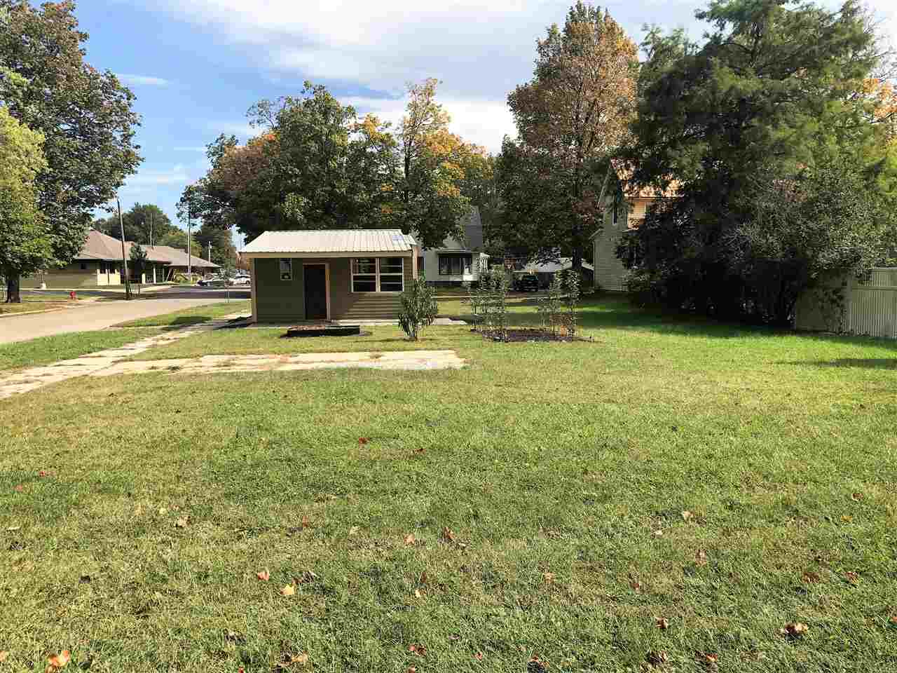 700 Fulton Avenue Rochester, IN 46975 - Photo 1 of 1