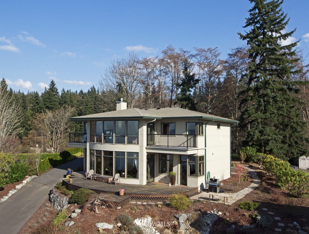 16915 Talbot Road Edmonds, WA 98026 - Photo 15 of 15 Gallery Image 15