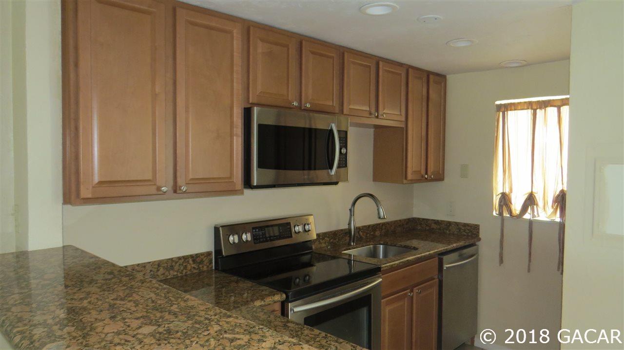 717 Southwest 75th Street, Unit 204 Gainesville, FL 32607 - Photo 1 of 20