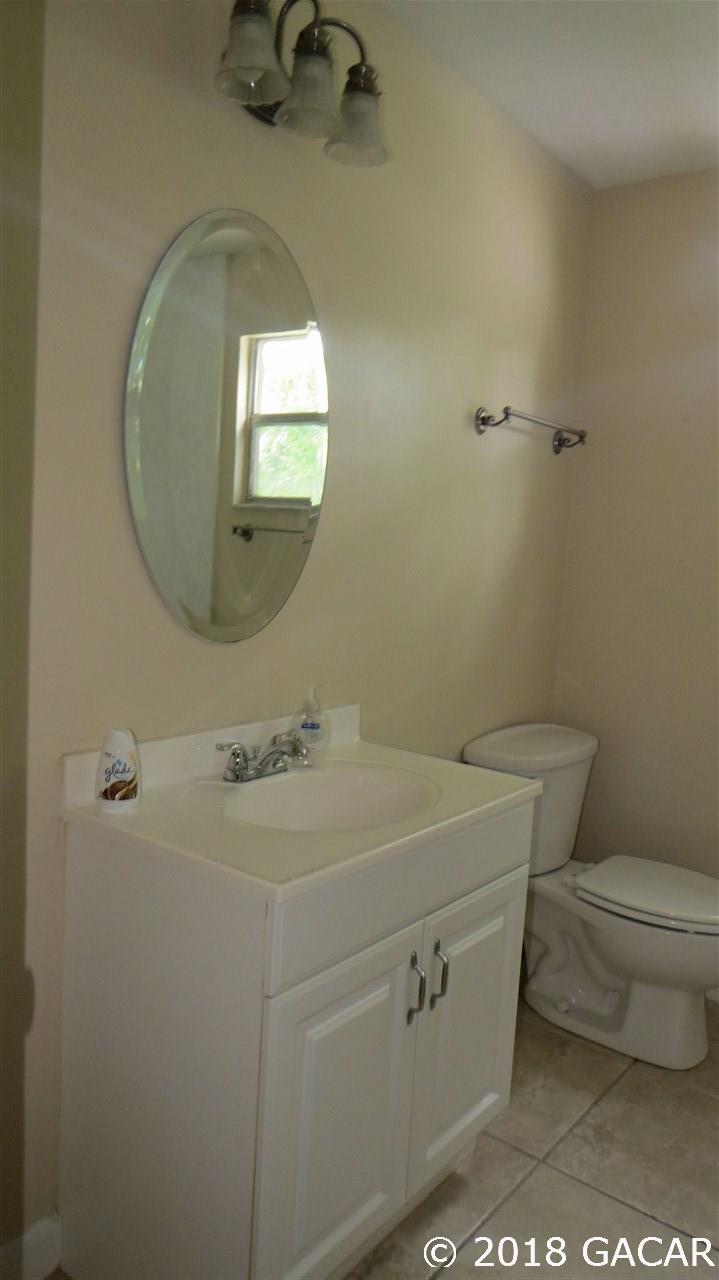 717 Southwest 75th Street, Unit 204 Gainesville, FL 32607 - Photo 11 of 20