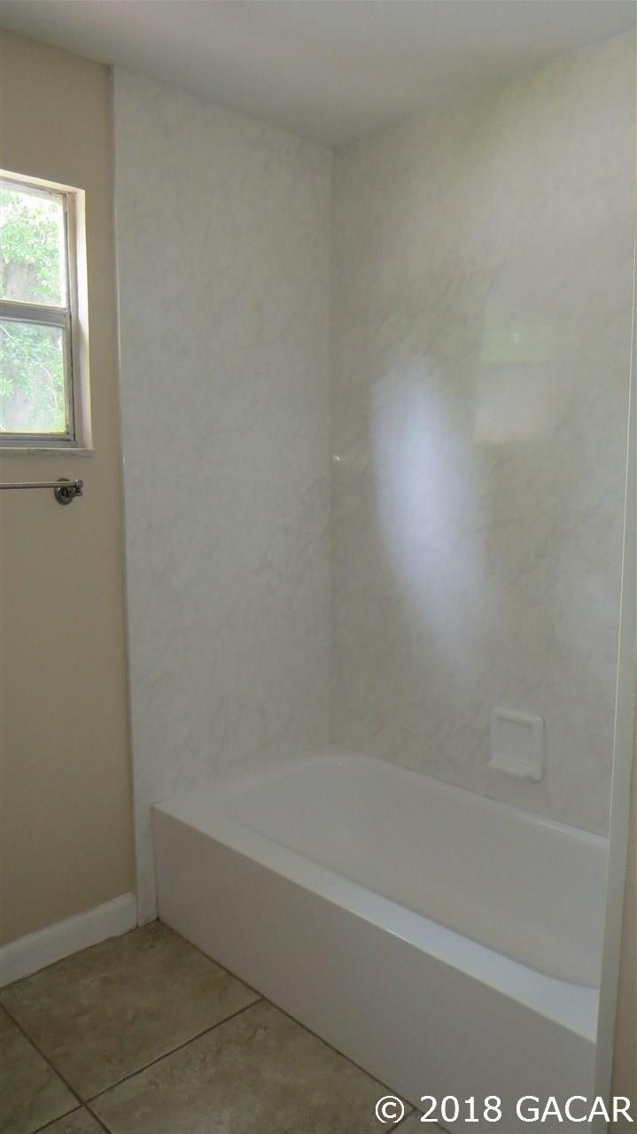 717 Southwest 75th Street, Unit 204 Gainesville, FL 32607 - Photo 12 of 20