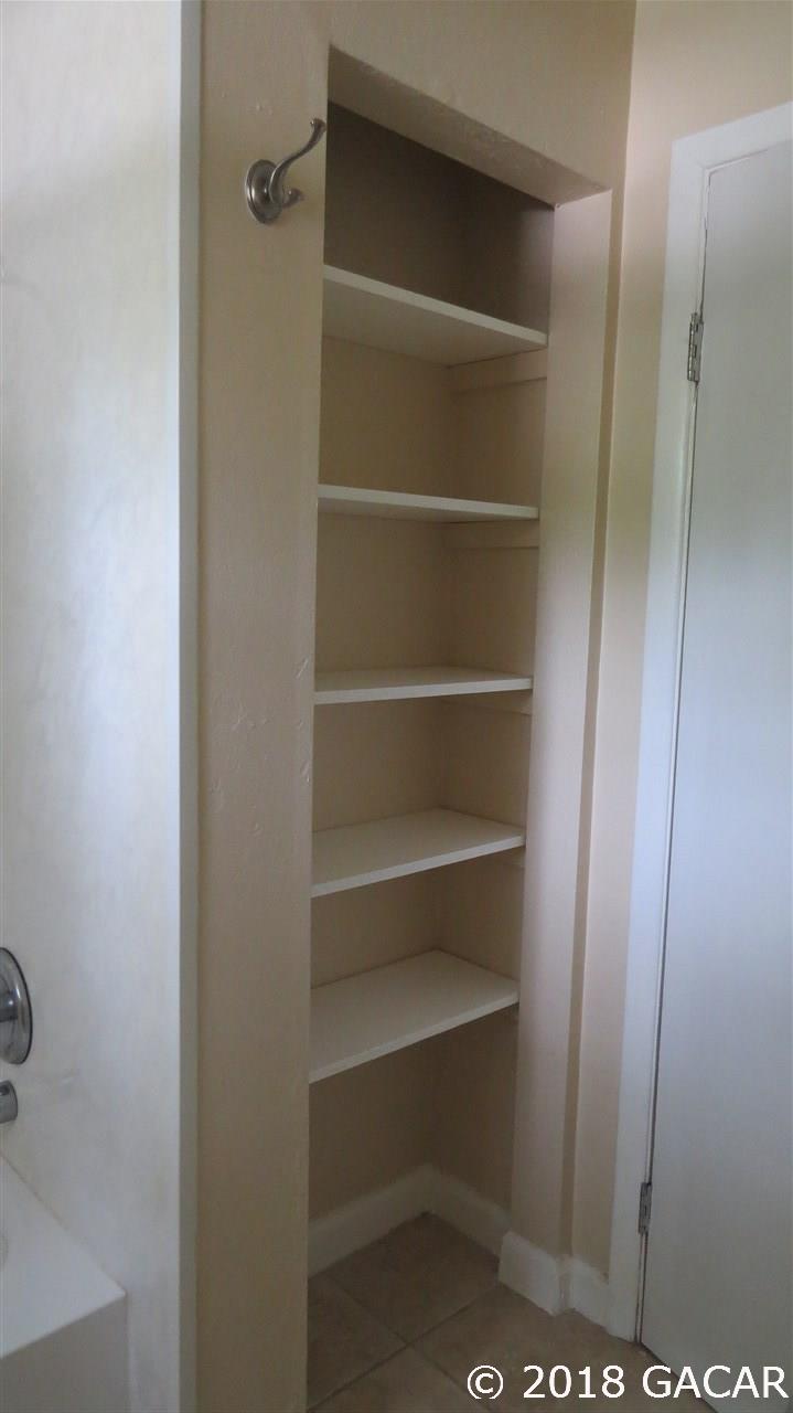 717 Southwest 75th Street, Unit 204 Gainesville, FL 32607 - Photo 14 of 20