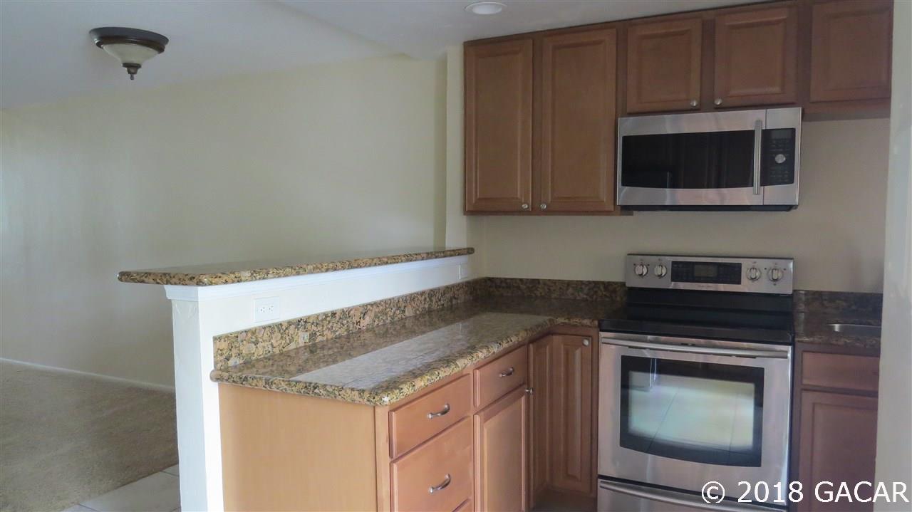 717 Southwest 75th Street, Unit 204 Gainesville, FL 32607 - Photo 3 of 20